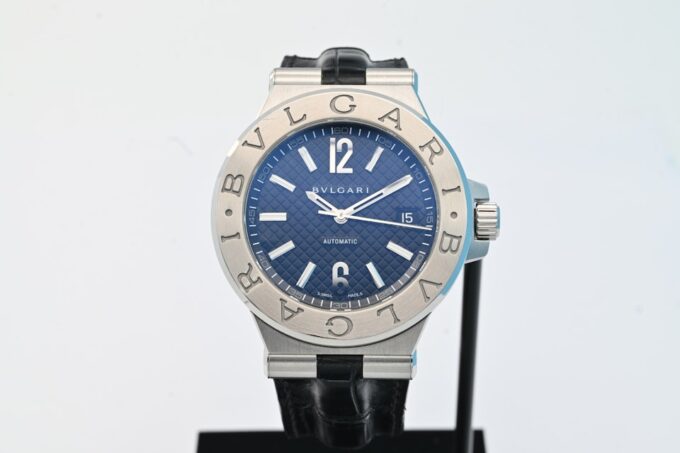 Bulgari Diagono Box&Paper Ref: DG40BSLDCH Top Condition - 594