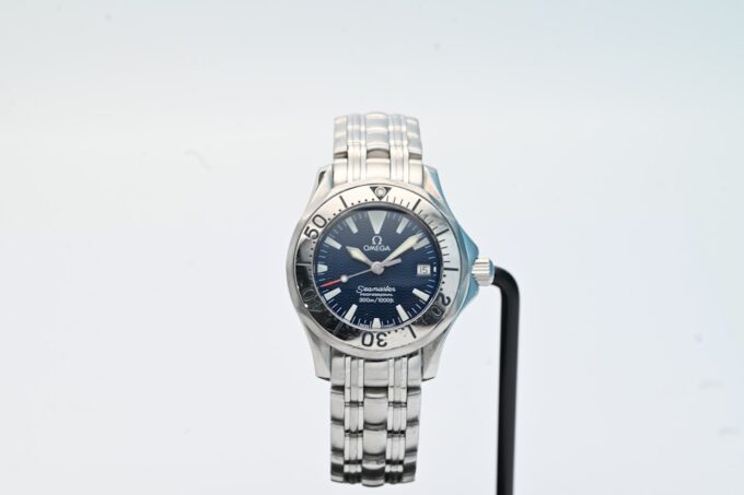 Omega Seamaster Ladies Inc Papers - 827